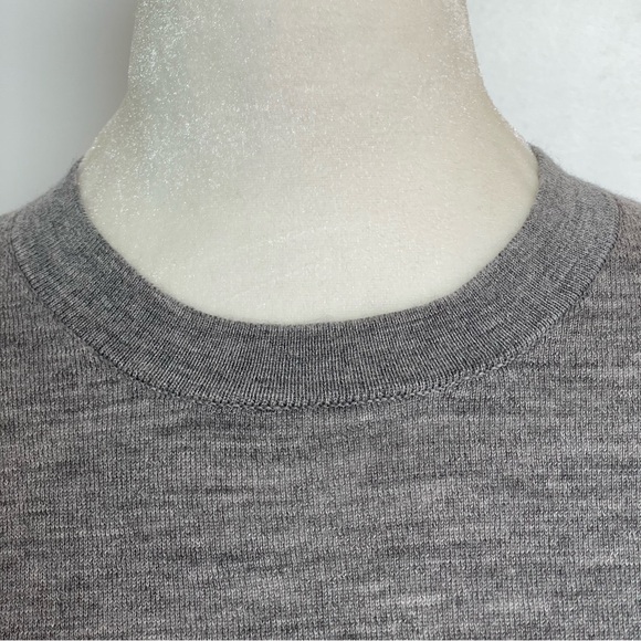 Club Monaco Crew Neck Sweater; Grey & Black 100% Merino Wool; Sz Med - Picture 6 of 10